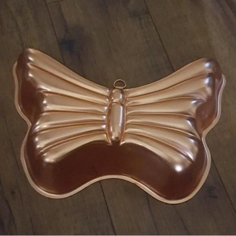 Vintage Copper Butterfly Cake Mold 6 Cup Wall Decor Hanging Tin Pan Rose‎ Gold